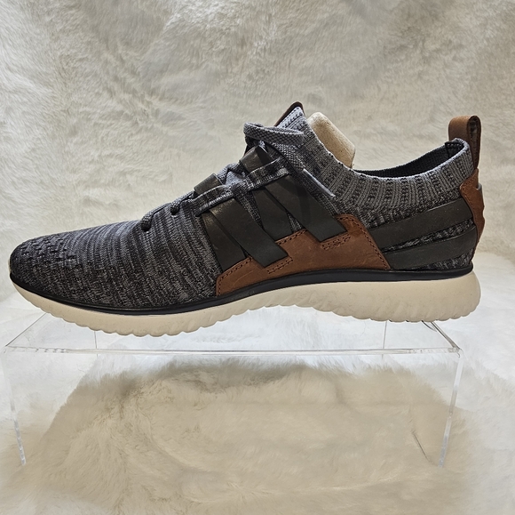 Cole Haan GrandMotion Sneaker - Picture 4 of 8